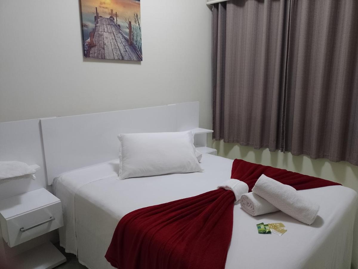Pousada Oliveira Hotel ฟลอเรียนอโปลิส ภายนอก รูปภาพ