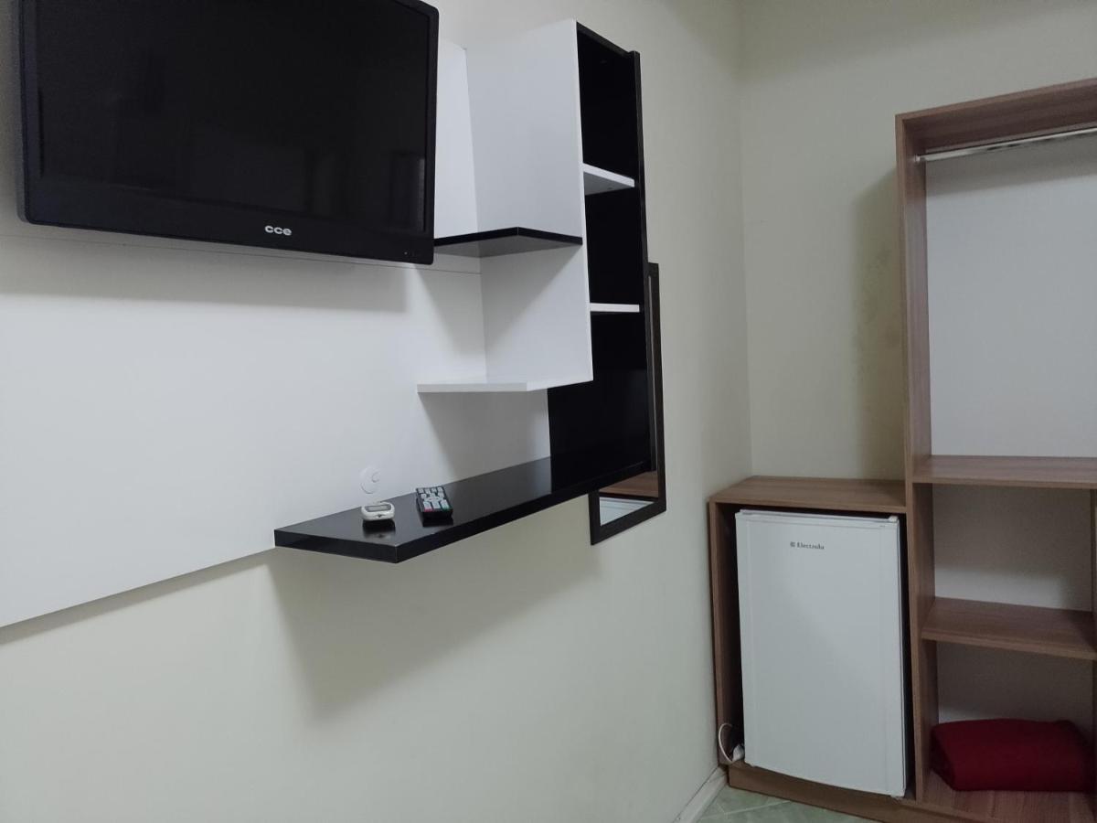 Pousada Oliveira Hotel ฟลอเรียนอโปลิส ภายนอก รูปภาพ